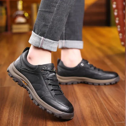 Buty ortopedyczne flemat® | Ergonomicznie zaprojektowane skórzane buty, które są wygodne, stylowe i przeszły najtrudniejszy test wodoodporności i technologii antypoślizgowej.